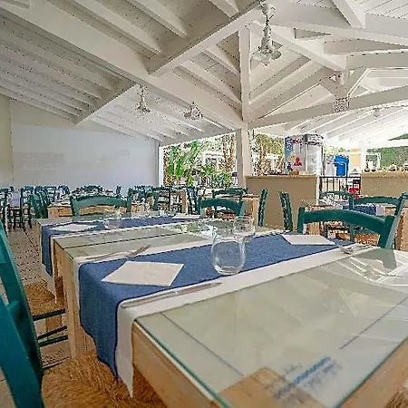 Rocca Dorada Szálloda Santa Margherita di Pula